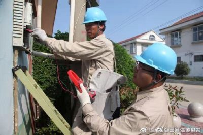 排查消缺保障仲夏高峰負(fù)荷期間電網(wǎng)安全穩(wěn)定，用戶清涼度夏