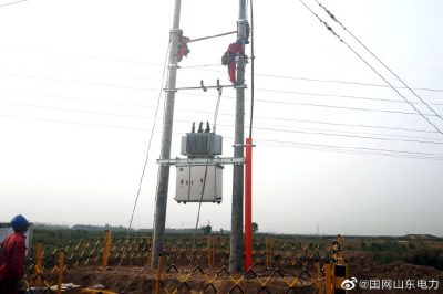 鹽窩鎮(zhèn)養(yǎng)殖示范小區(qū)配電網(wǎng)安裝變壓器3臺，容量共計1000千伏安