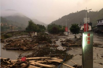 阿壩供電公司全力開展220千伏水磨樞紐變電站3號(hào)主變中后備跳閘搶險(xiǎn)
