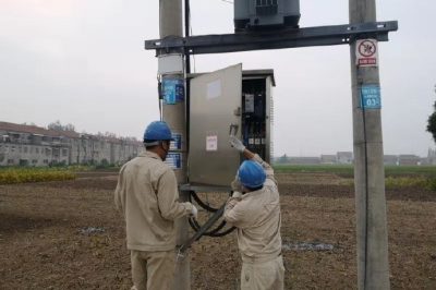 淮安供電公司漏?！鞍衙}問診”確保國慶安全