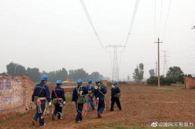 武陟縣供電公司對10千伏三陽南線進(jìn)行檢修