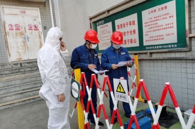 陜西省軍人軍區(qū)服務社進行增容供電工作