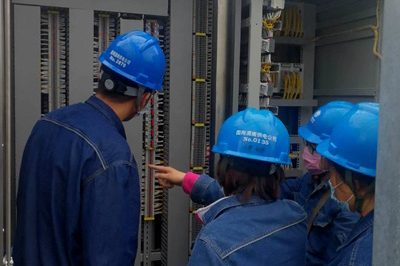 中斷路器、邊斷路器智能匯控柜驗收