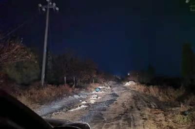 營(yíng)配二班運(yùn)維人員夜間測(cè)溫發(fā)現(xiàn)線(xiàn)路有發(fā)熱
