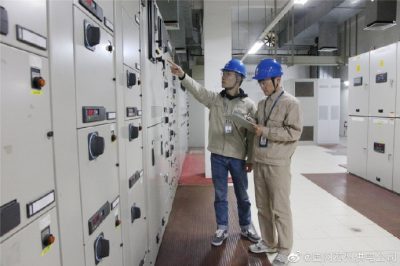 對旭化成聚甲醛（張家港）有限公司和張家港精細(xì)化工有限公司進(jìn)行電網(wǎng)設(shè)備本質(zhì)安全性評價(jià)