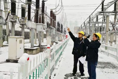 對(duì)變電站設(shè)備，110千伏、35千伏線路，配網(wǎng)線路設(shè)備進(jìn)行特巡